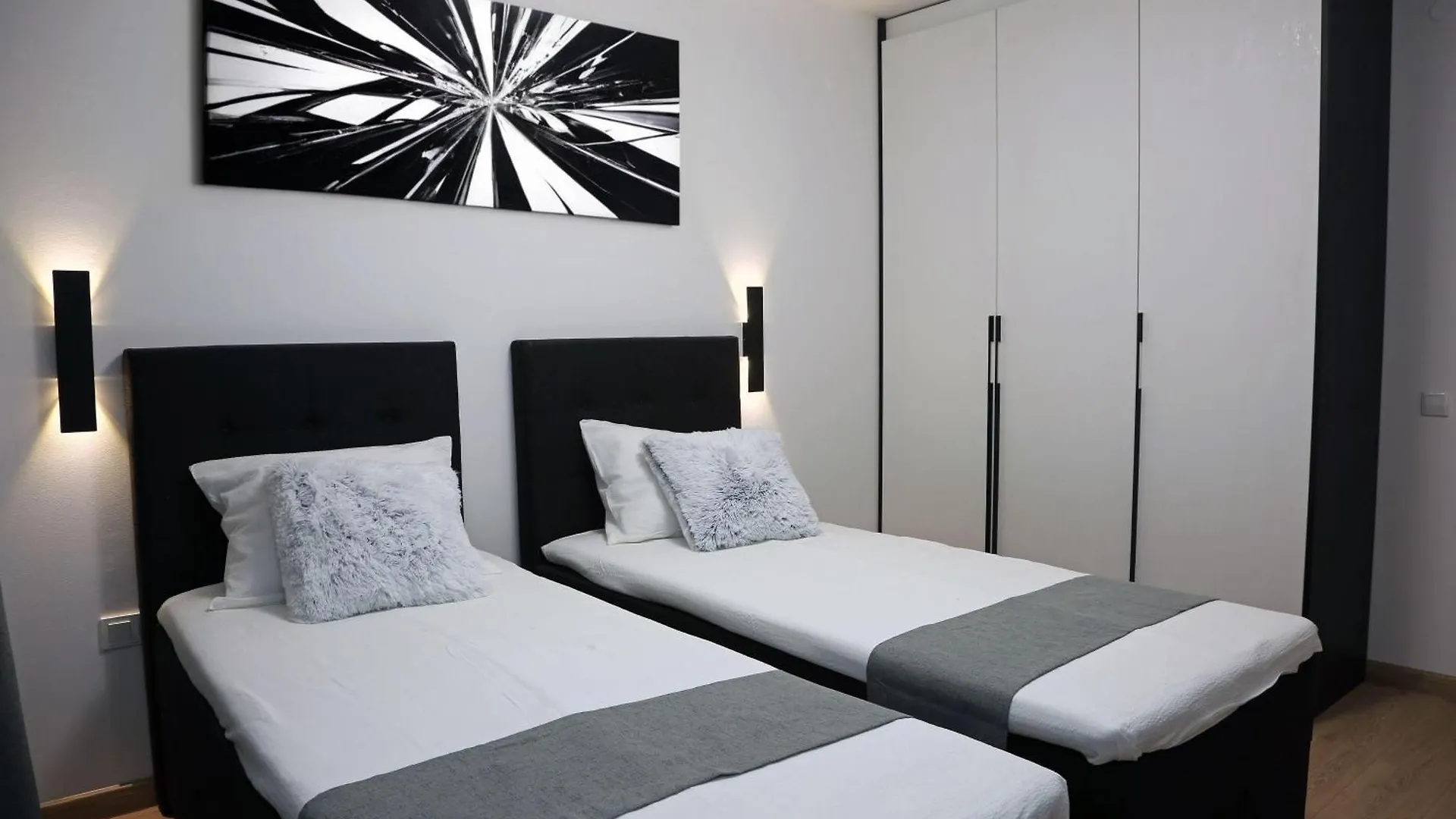 Luxury Apartment 5 Mins From Slopes Parking 반스코 불가리아